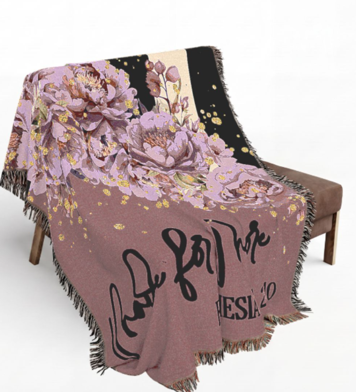 Made for More Woven | 52x37